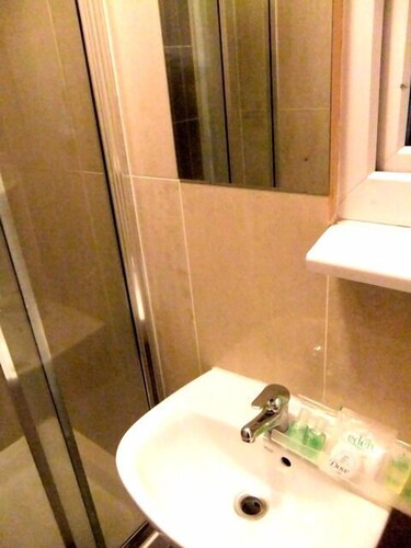 Studio, 1 Single Bed - Bathroom