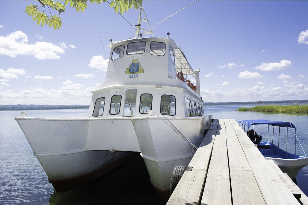 Dock