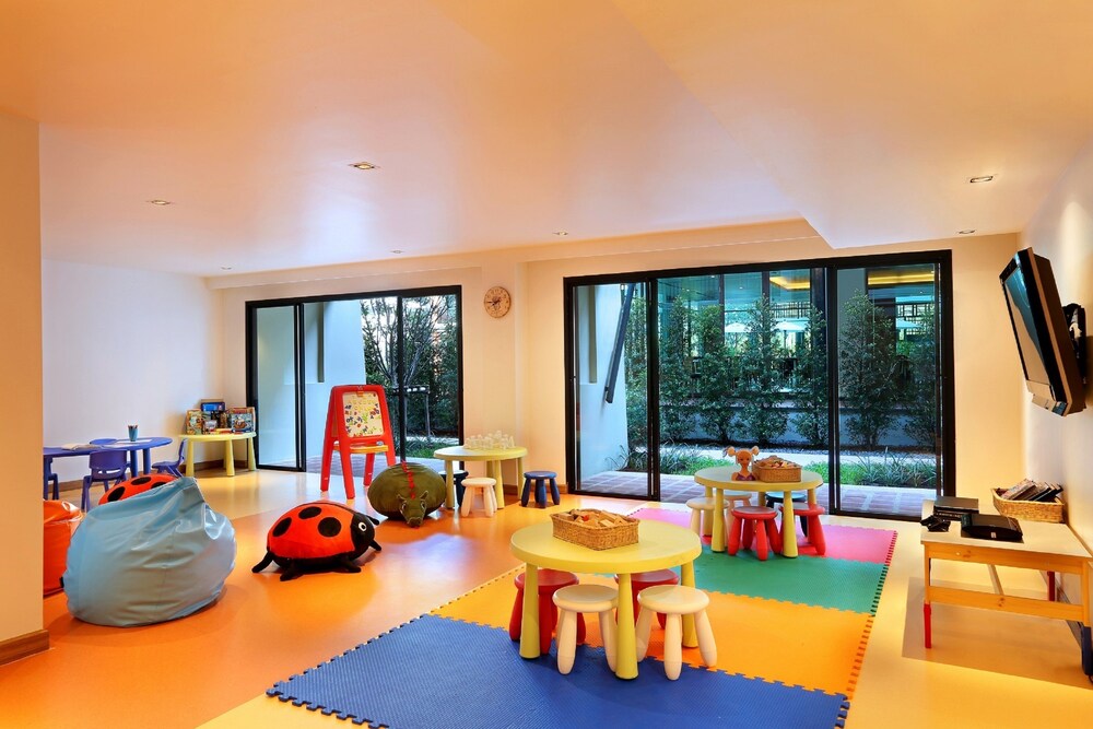 Childrens Play Area - Indoor