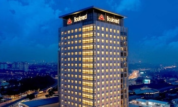 Hotel Front - Evening/Night