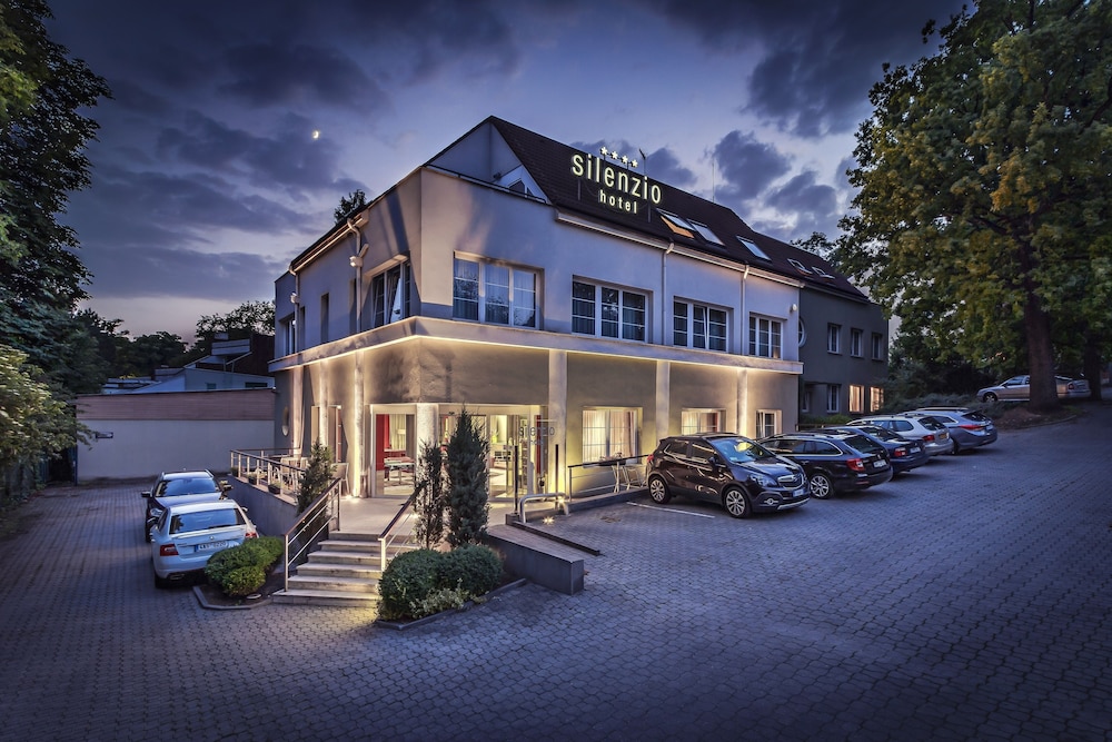 Hotel Front - Evening/Night
