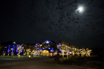 Hotel Front - Evening/Night
