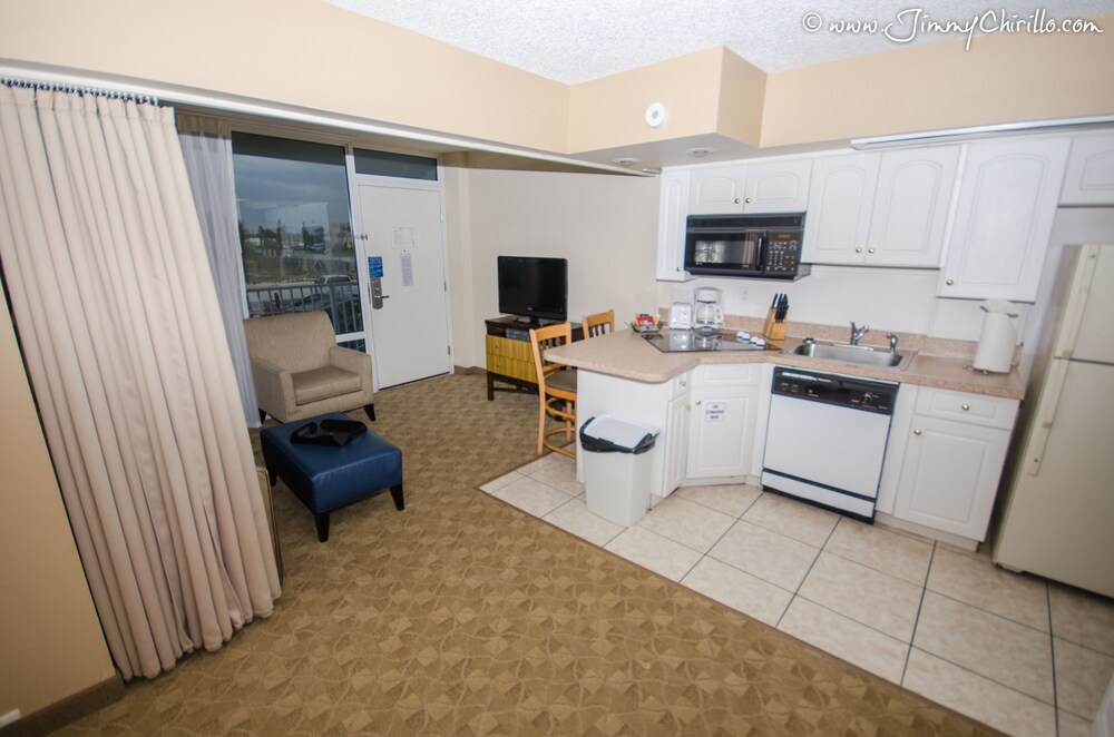 Room, Ocean View (Efficiency) - In-Room Kitchen