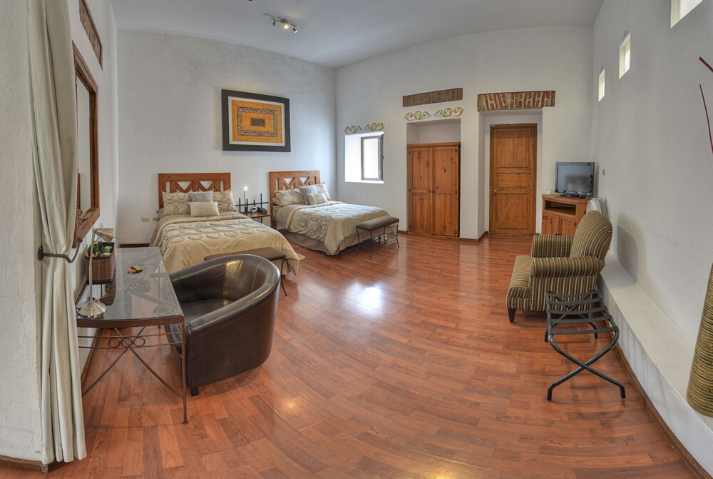Guestroom