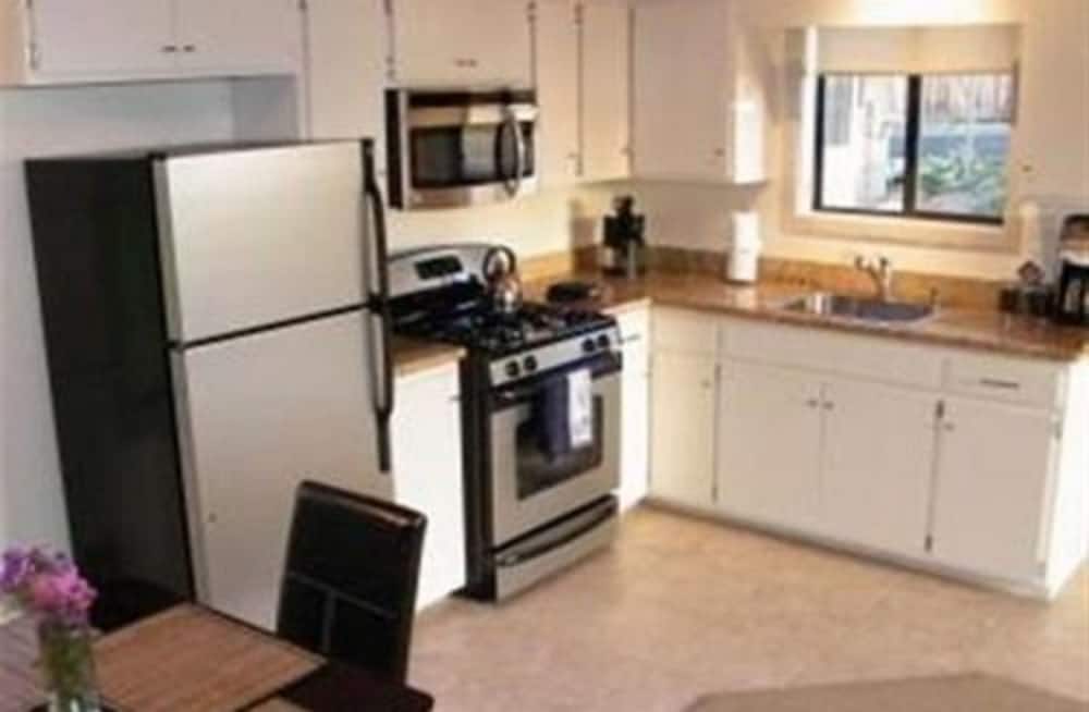 In-Room Kitchen