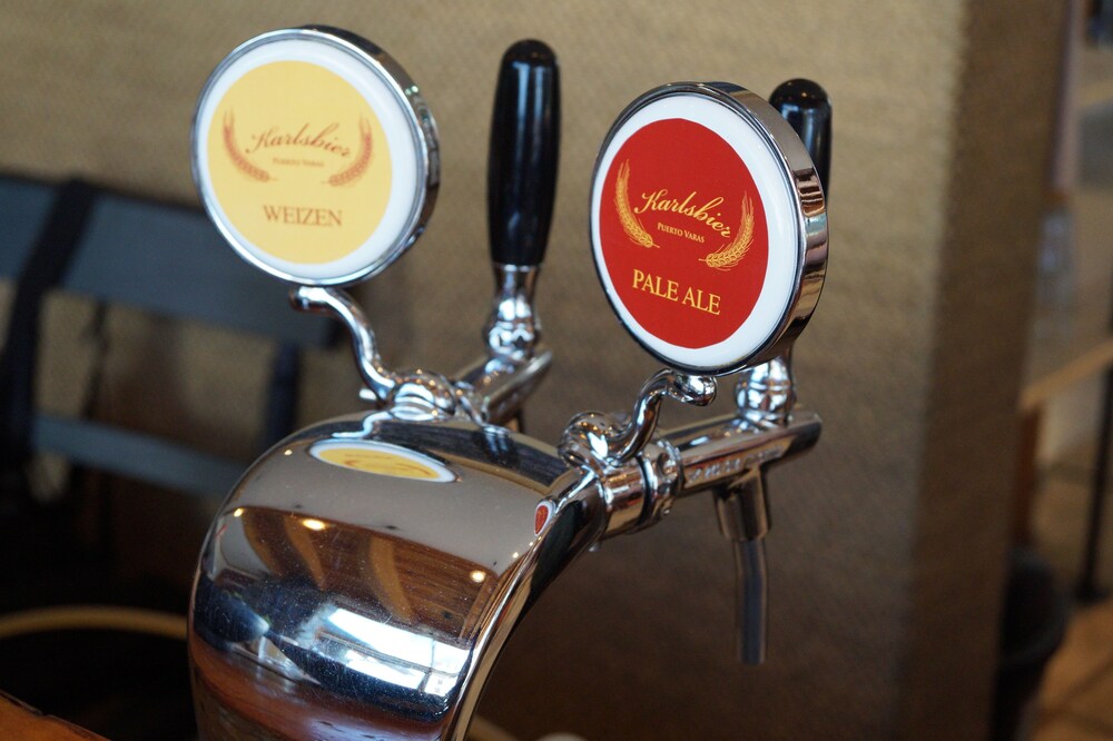 Hotel Bar