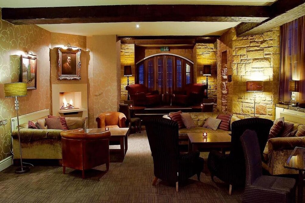 Hotel Bar