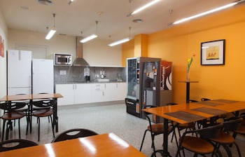 Food Court