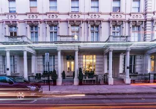 Hyde Park Executive Apartments
