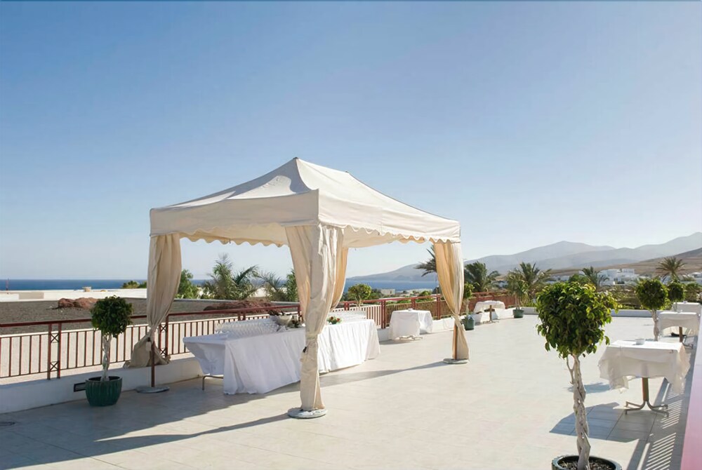 Outdoor Banquet Area