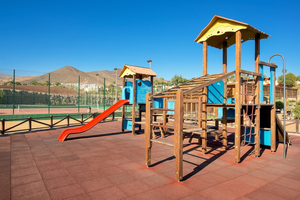 Außen-Kinderspielplatz