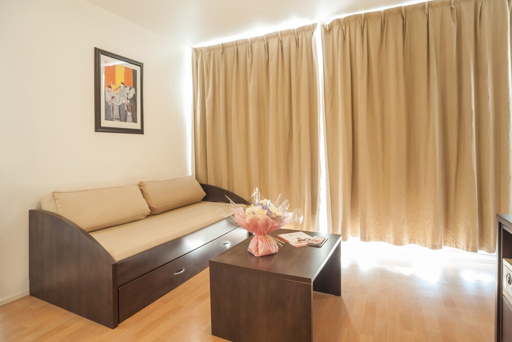 Standard Apartment, Kitchenette - Living Area