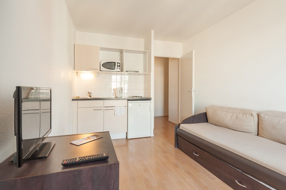 Standard Apartment, Kitchenette - Living Room