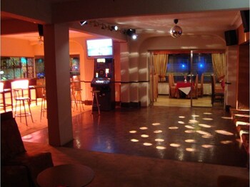 Hotel Bar