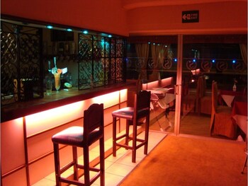 Hotel Bar