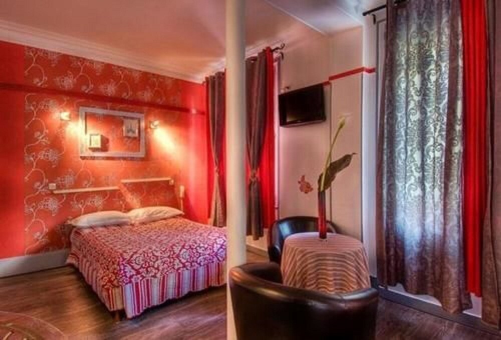 Guestroom