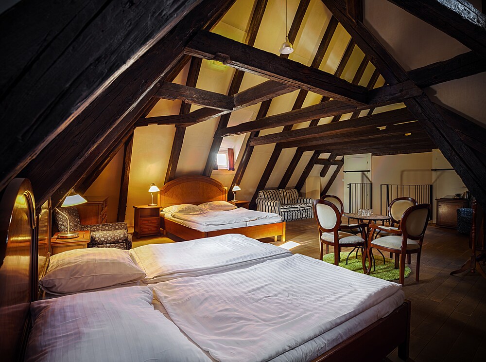 Guestroom