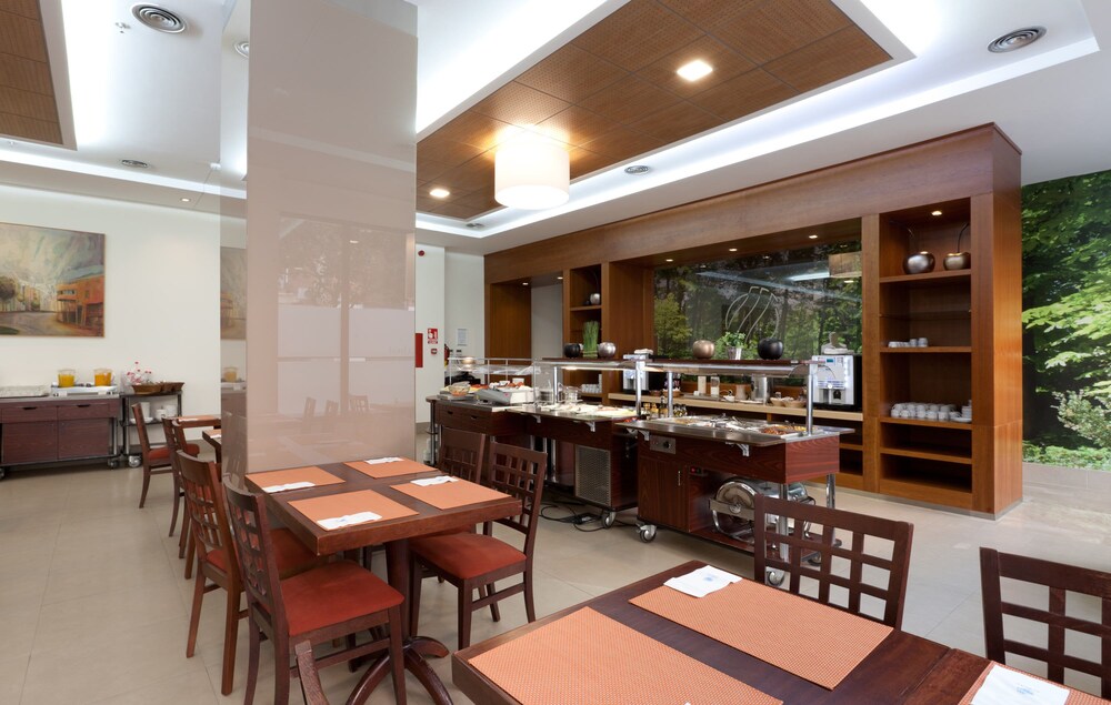 Food Court
