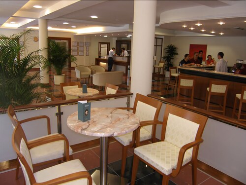 Hotel Lounge