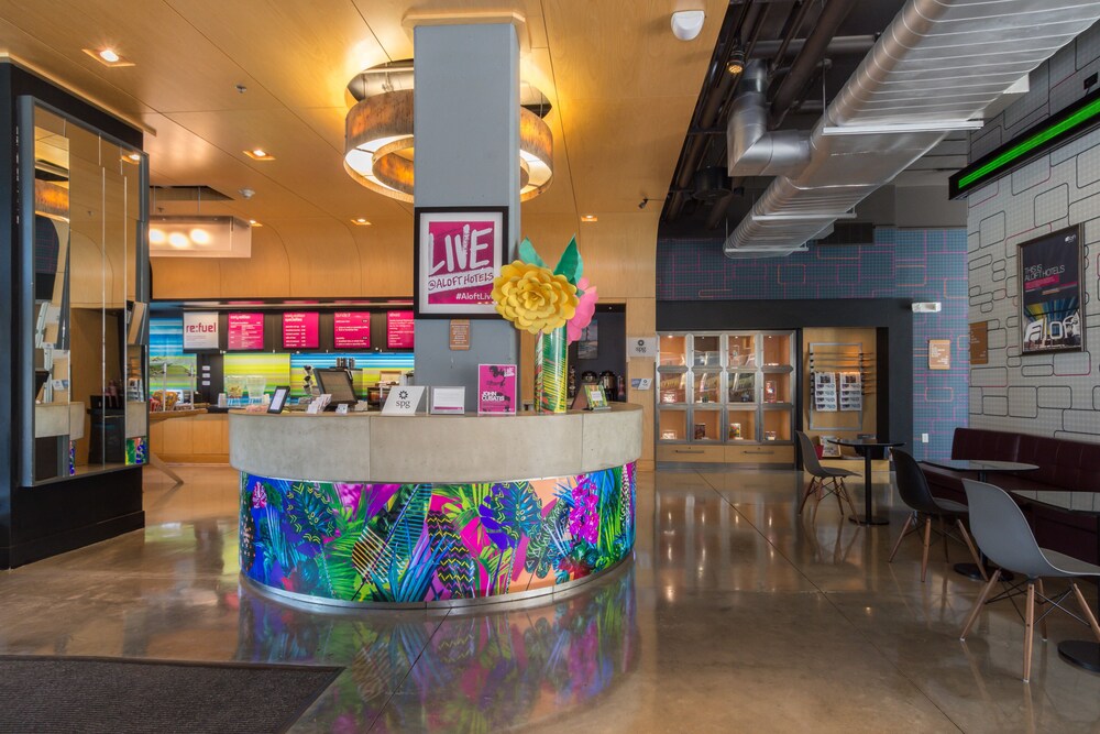 Concierge Desk