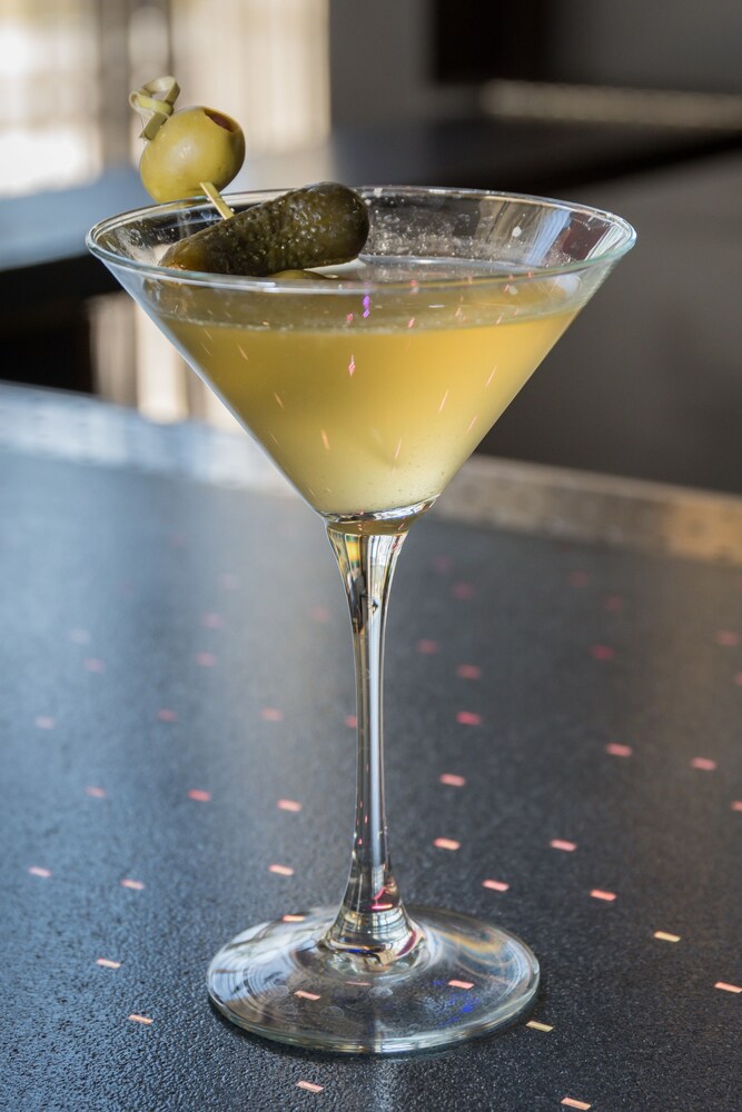 Hotel Bar