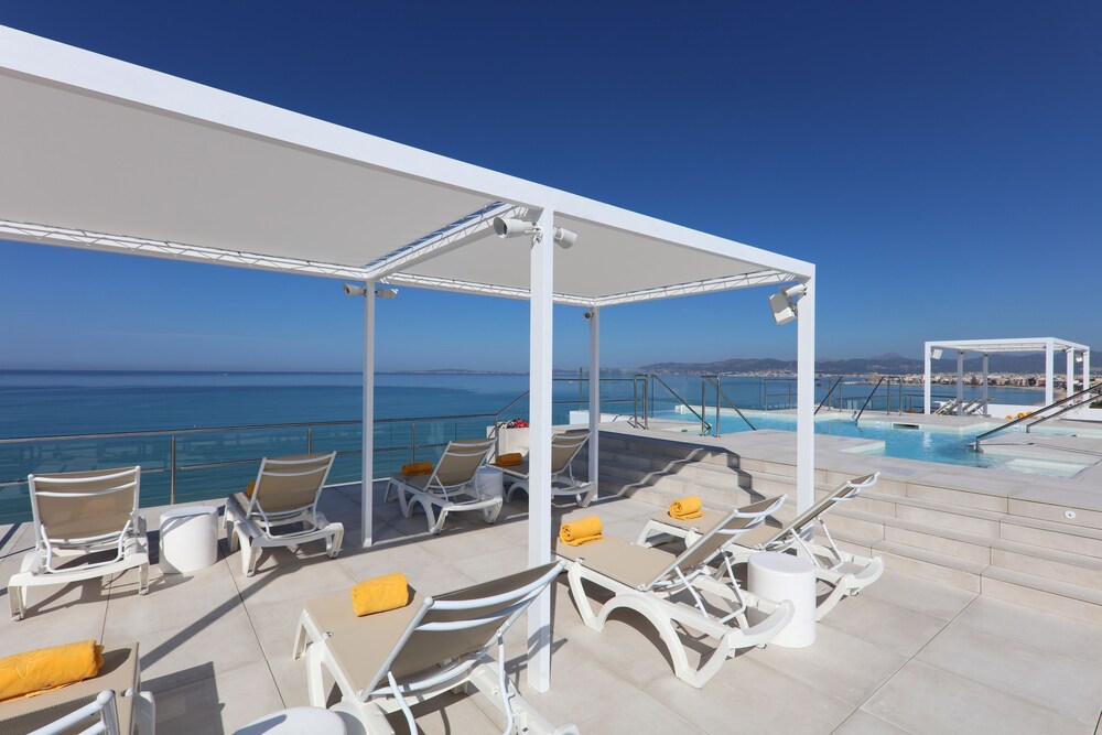 Rooftop Pool