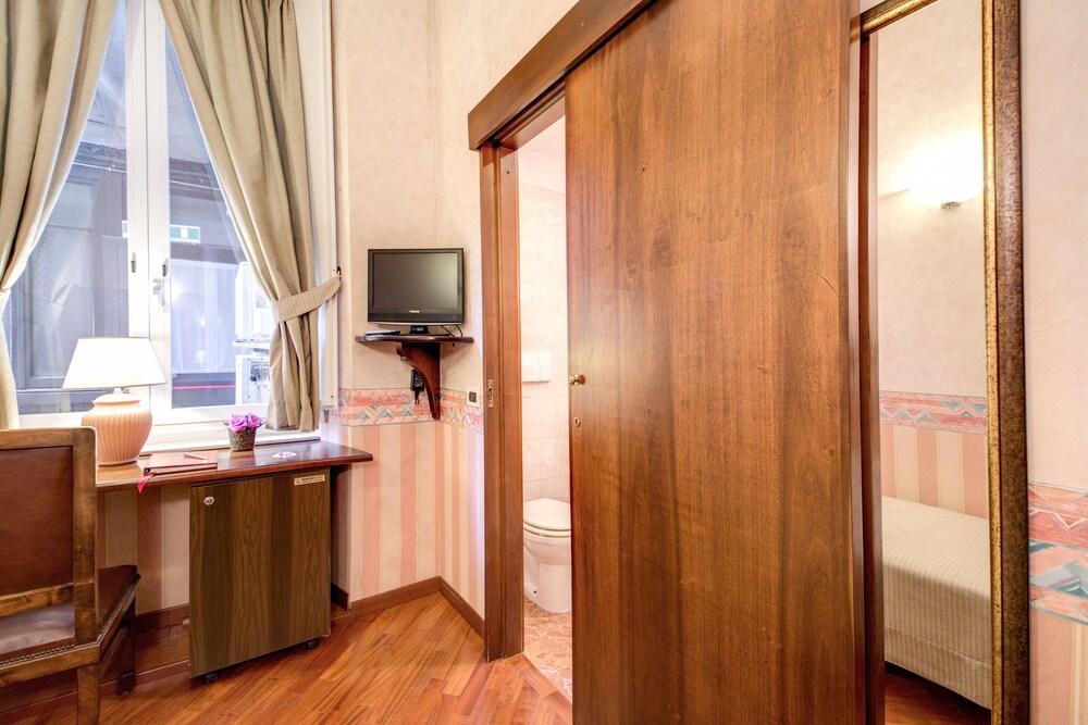 Guestroom View