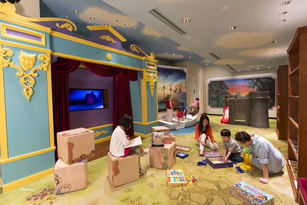 Childrens Play Area - Indoor