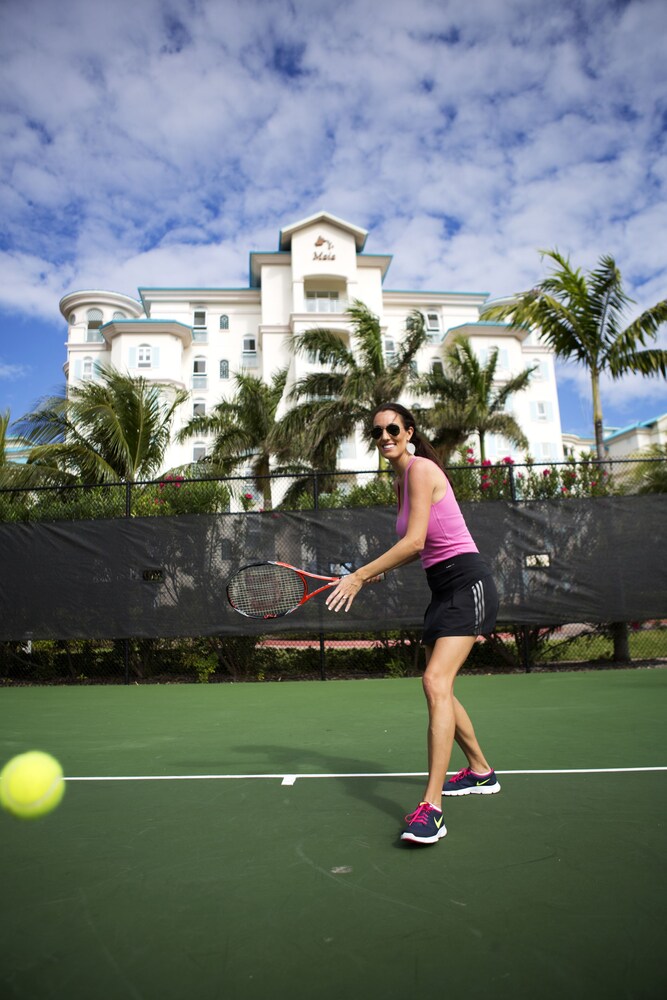 Pista de tenis, Seven Stars Resort & Spa