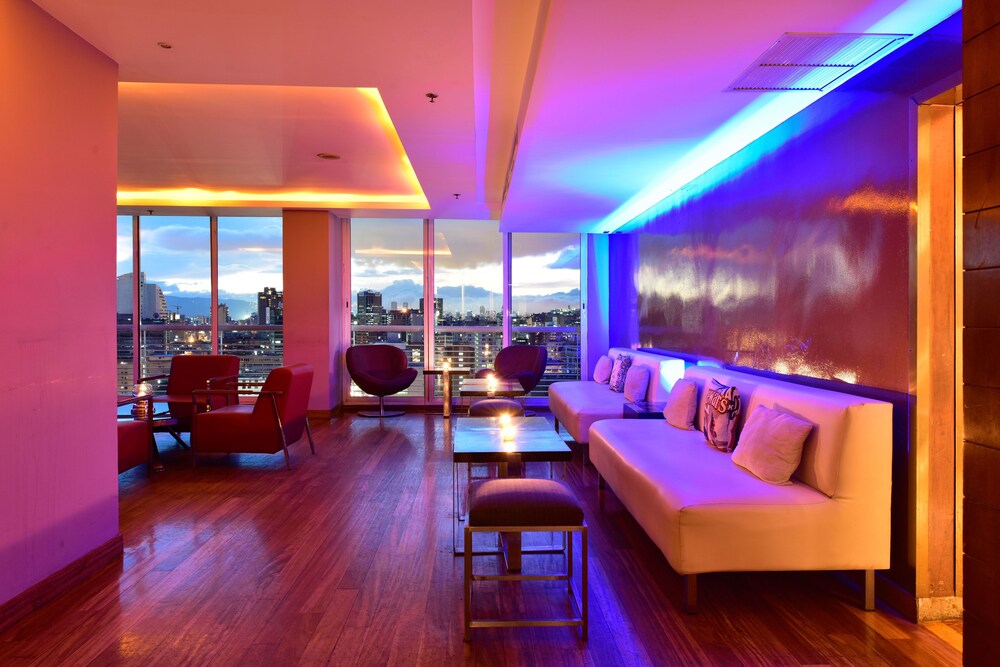 Hotel Lounge