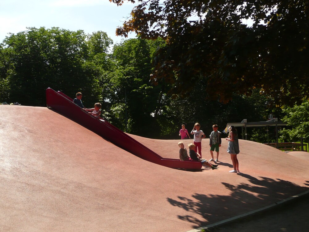 Childrens Play Area - Outdoor
