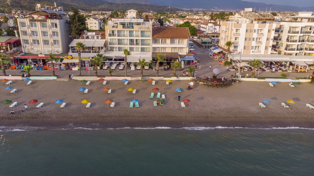 Beach/Ocean View