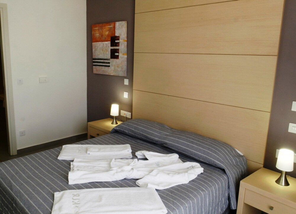 Standard Room (Inland View no balcony) - Guestroom