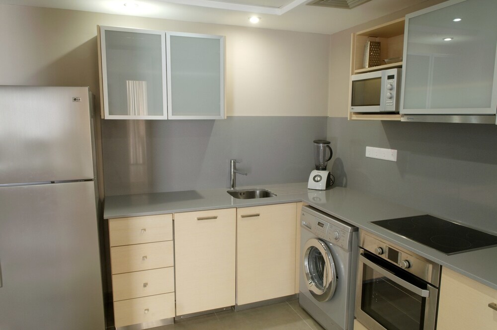 Comfort Suite, Balcony (Free Airport Transfer) - In-Room Kitchenette