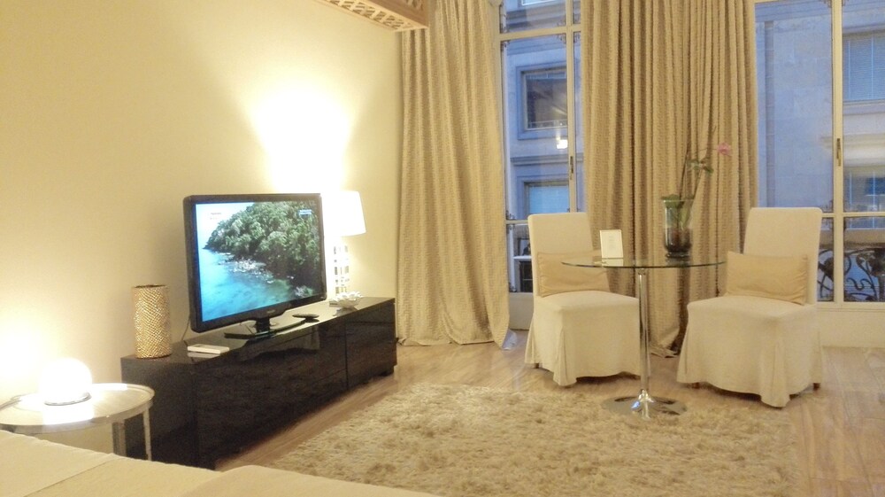 Duomo Suite - Guestroom