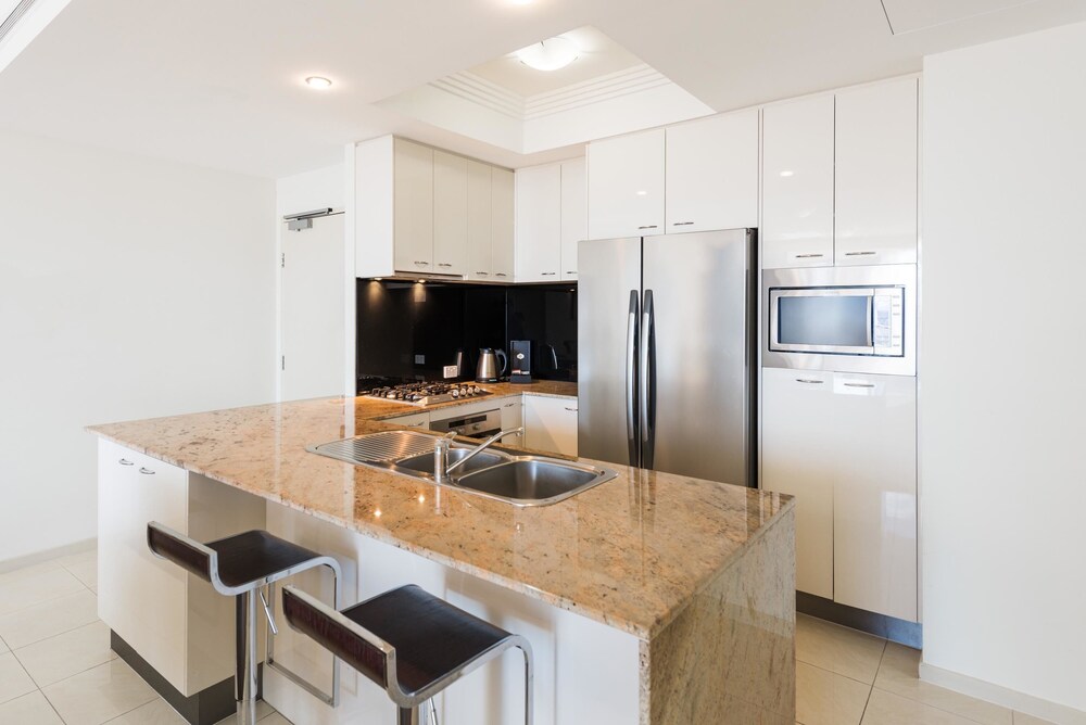 Standard Apartment, 3 Bedrooms - In-Room Kitchen