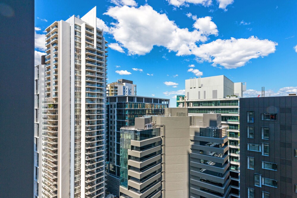 1 Bedroom Balcony Apartment - Guestroom