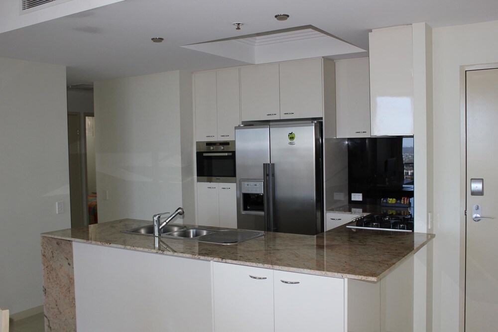 Standard Apartment, 3 Bedrooms - In-Room Kitchen