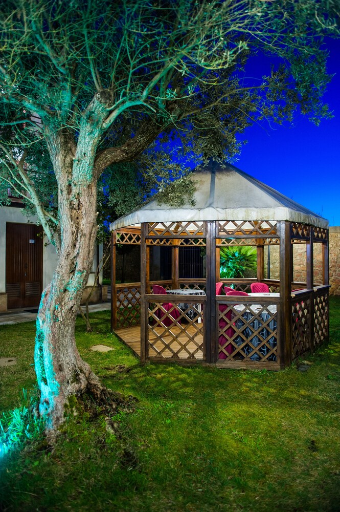 Gazebo