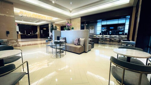 Sheraton Garden Grove-Anaheim South Hotel