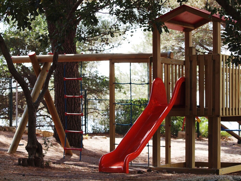 Childrens Play Area - Outdoor