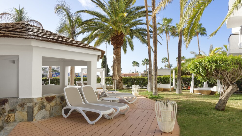 Sundeck