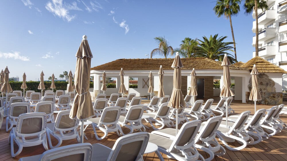 Sundeck