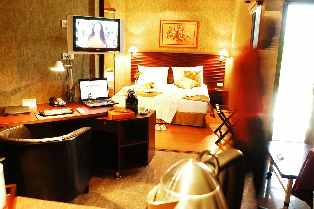 Guestroom