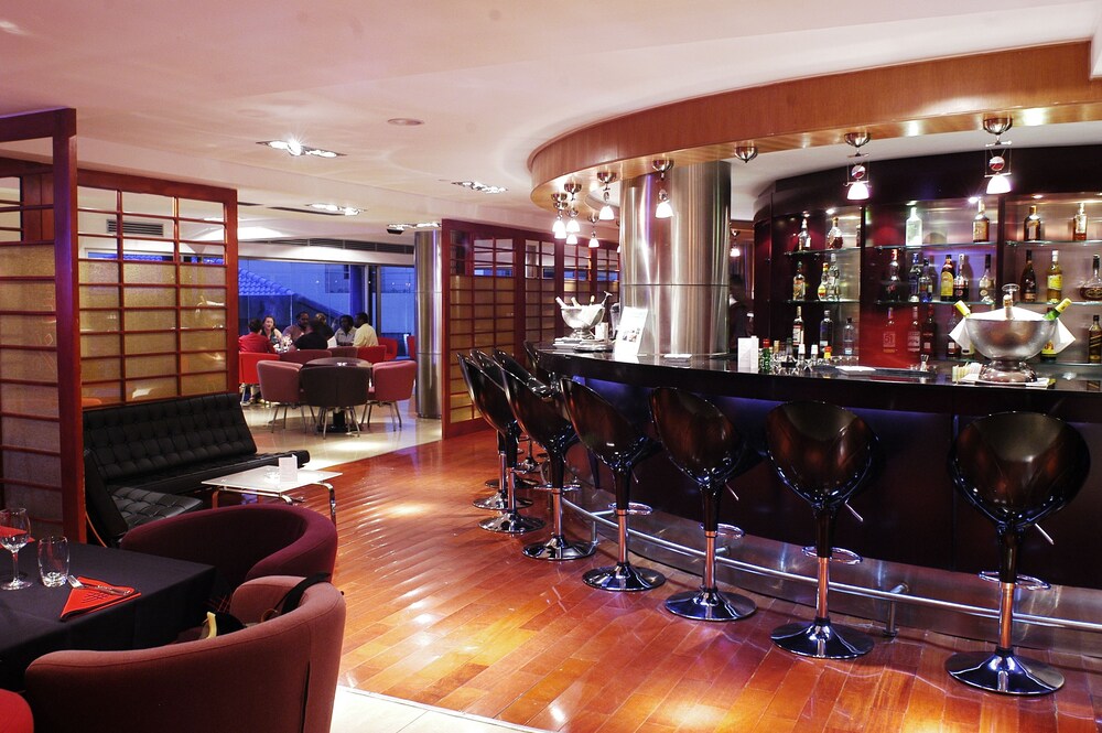 Hotel Lounge