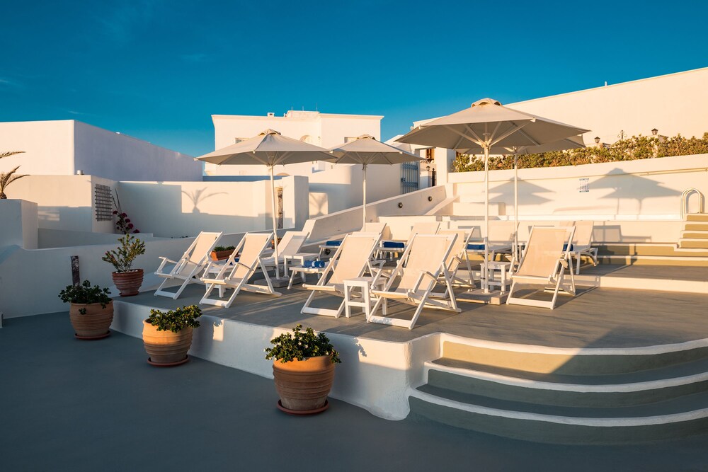 Sundeck