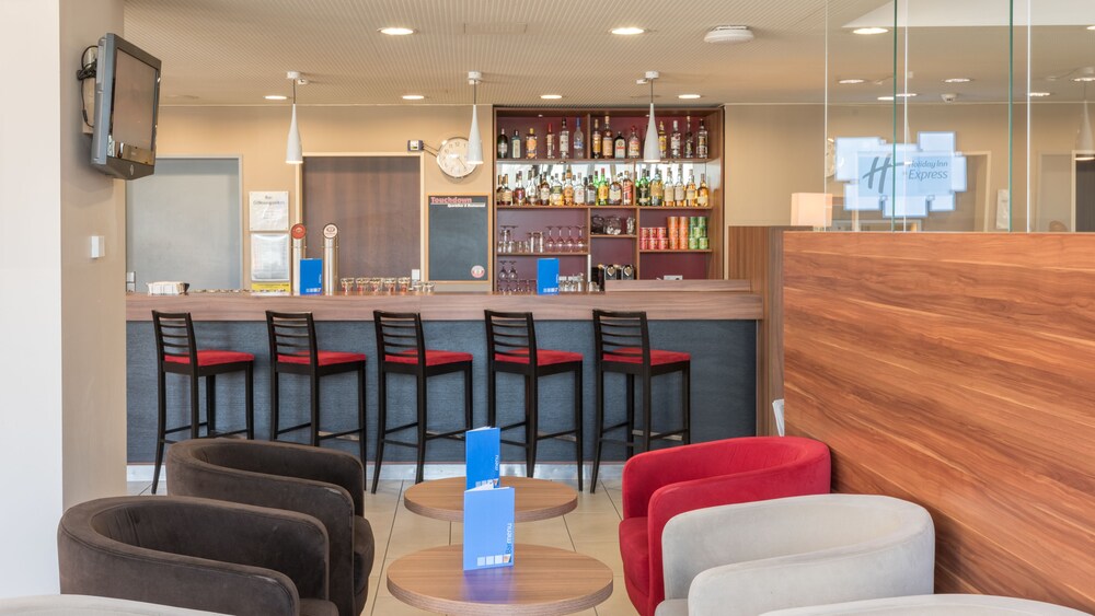 Hotel Bar