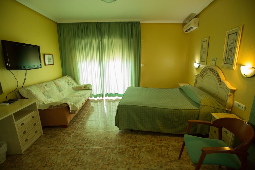 Guestroom