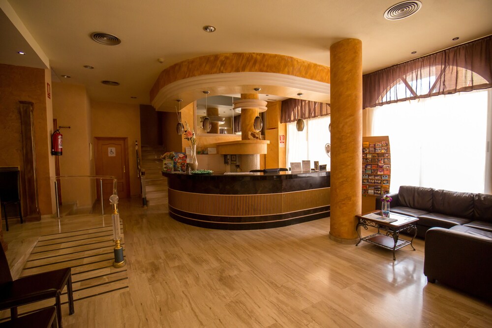 Check-in/Check-out Kiosk
