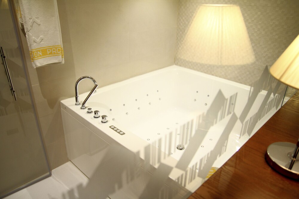 Bañera de hidromasaje